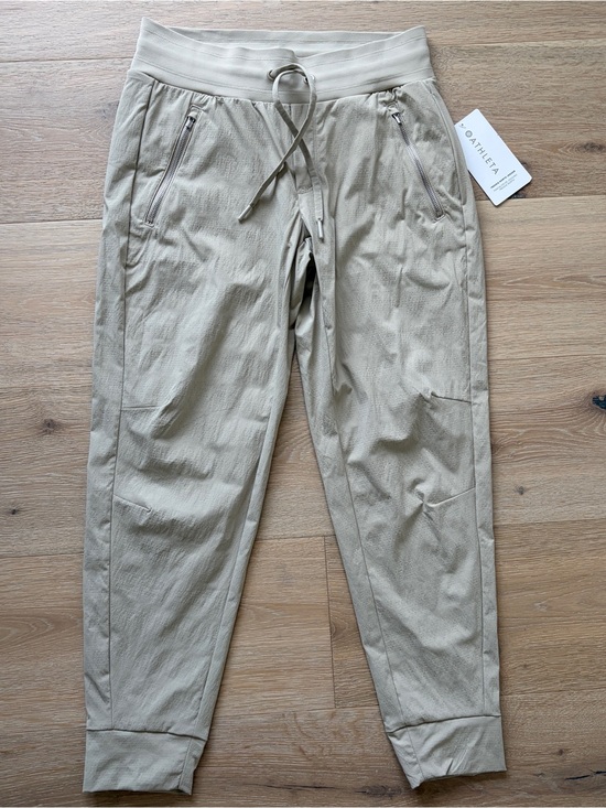 Athleta Pants - NWT Athleta Trekkie North Jogger Pants Size 4 Beige Hiking Travel UPF $89*D20